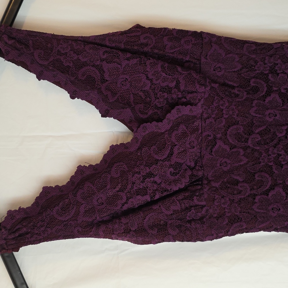 Windsor Purple Lace Dress Size Small